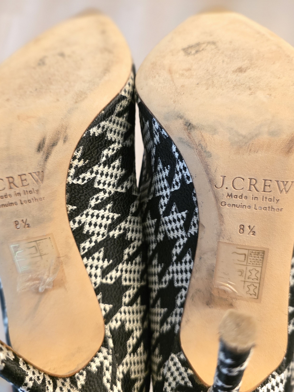 J. Crew Black and White Houndstooth Pointed Toe Flats, Size 8.5 - Picture 4 of 4